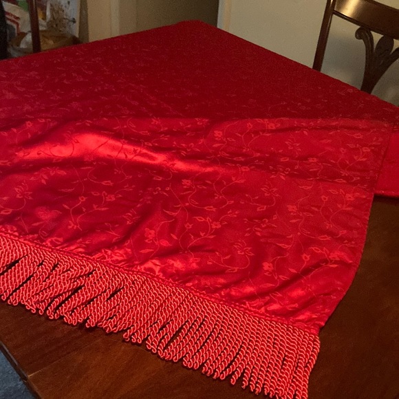 Fringed fabric tablecloth. 50” x  68” - Picture 1 of 3